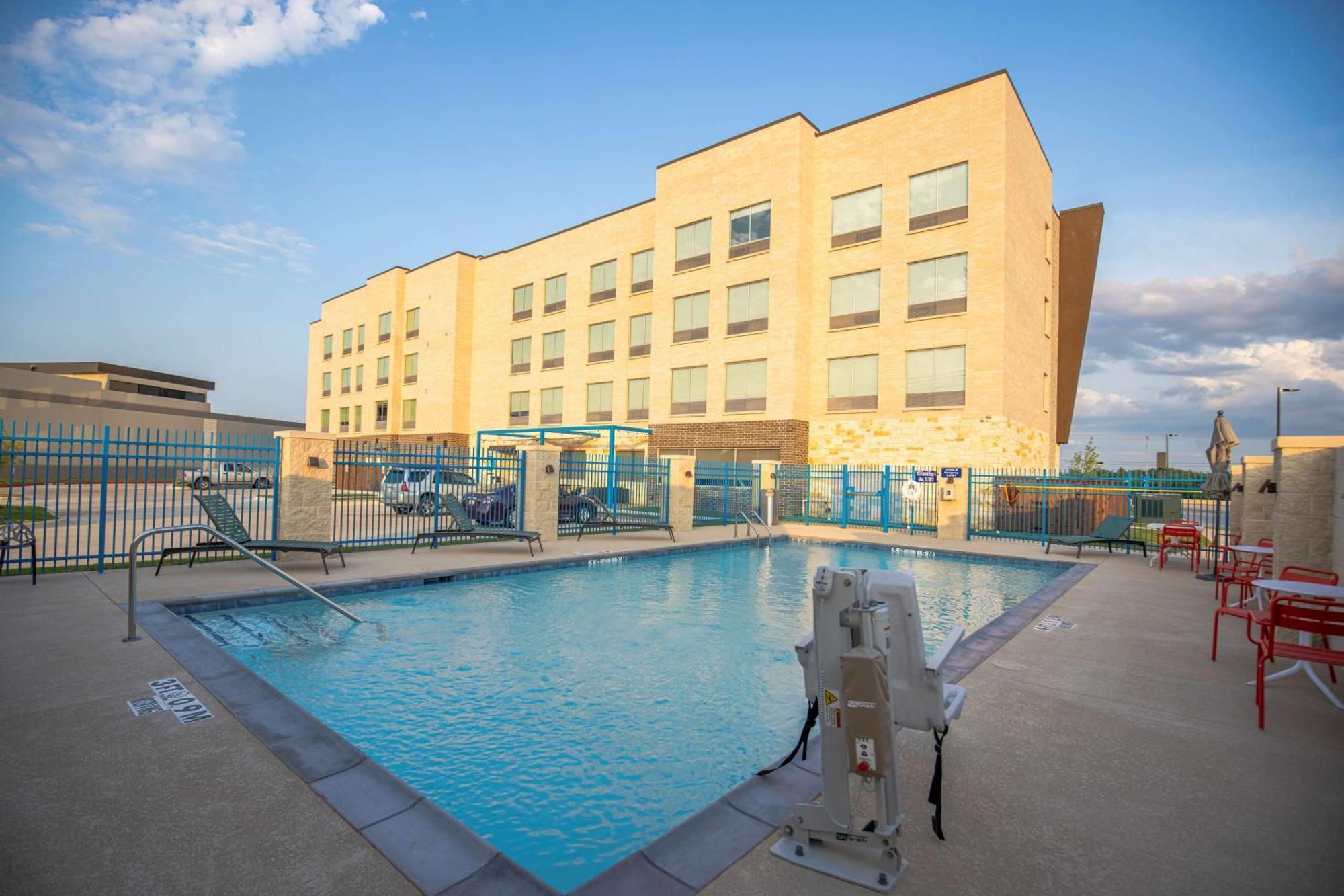 Tru By Hilton Allen Dallas, Tx エクステリア 写真